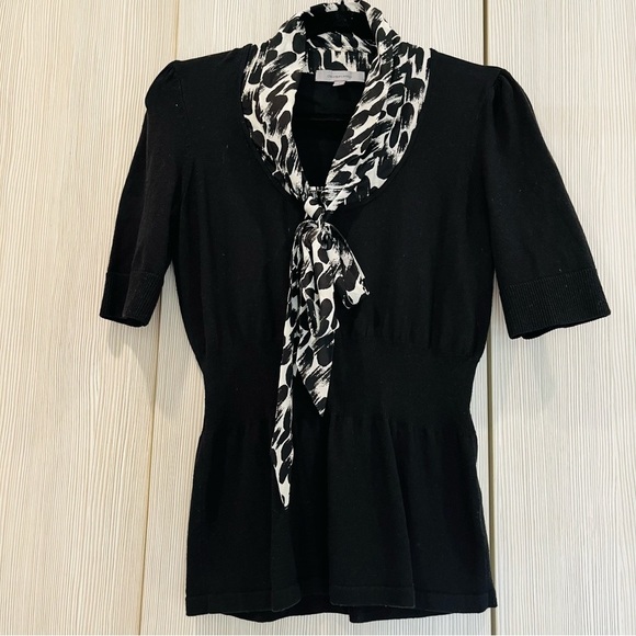 Classiques Entier | Knit Blouse with Attached Scarf | Size Small - Picture 3 of 10